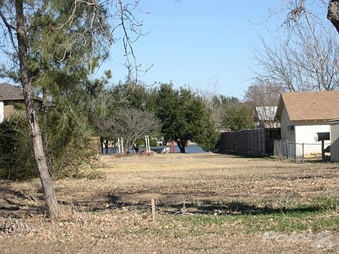 3rd image of 3800 Lands End Ct