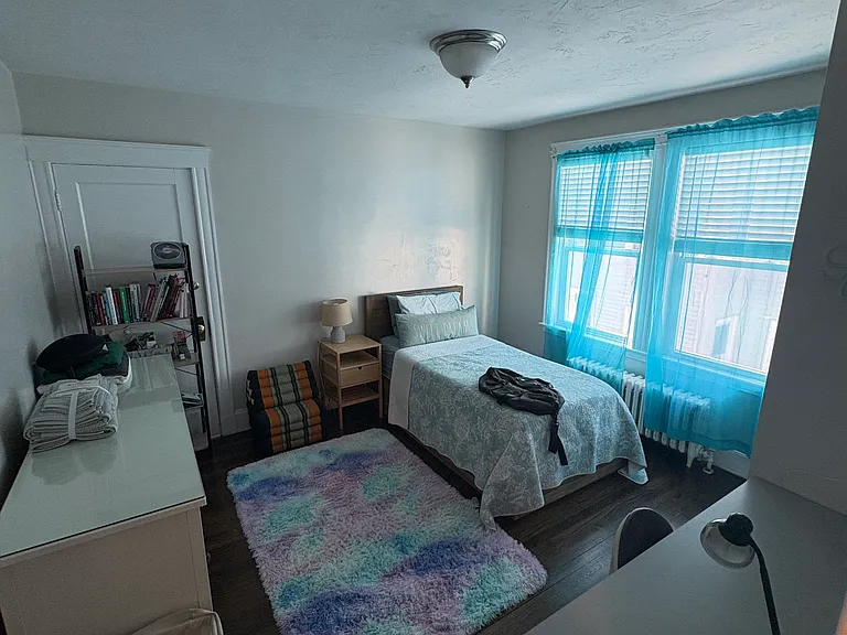 24-26 Warren Ave #1 — Photo 12