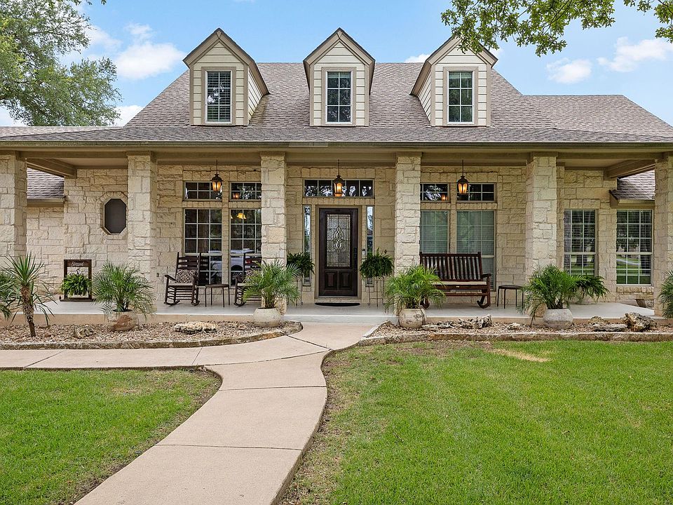 1st image of 214 Park Place Dr
