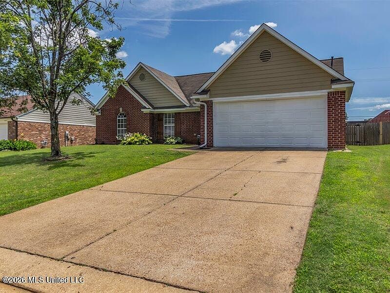 1st image of 4103 Meadow Creek Dr
