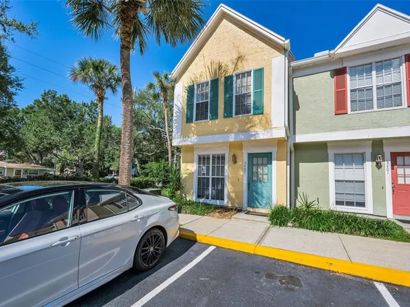 3403 W WYOMING CIRCLE #3403, TAMPA, FL 33611