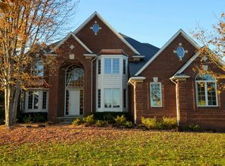 690 Panorama, Rochester Hills, MI 48306