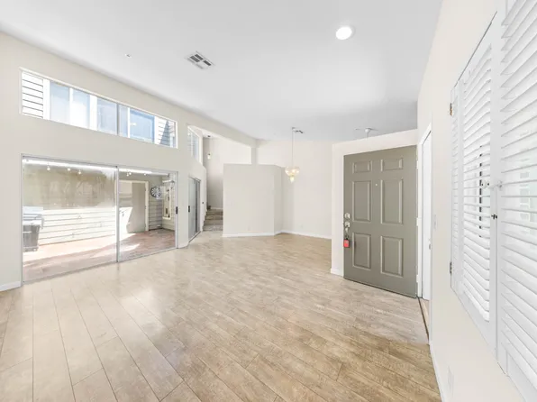 11377 Osborne Pl Unit 18, Sylmar, CA 91342