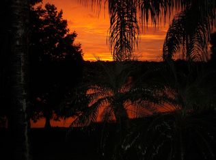 395 Corbett Dr, The Villages, FL 32162