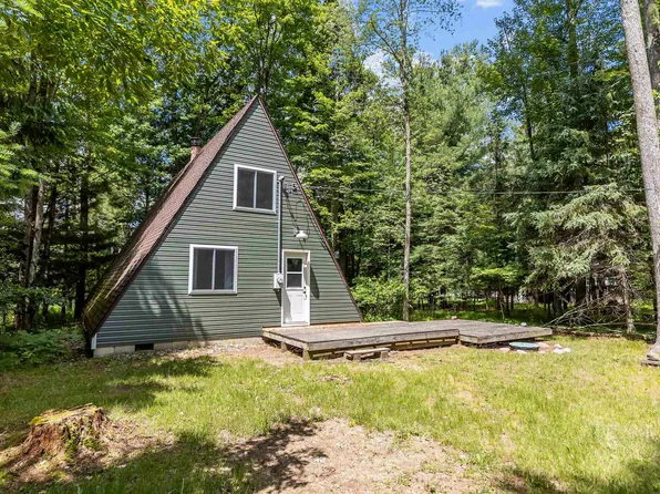 N5737 N Peterson Dr, Wild Rose, WI 54984