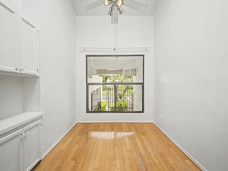 5736 N 25th St — Photo 35
