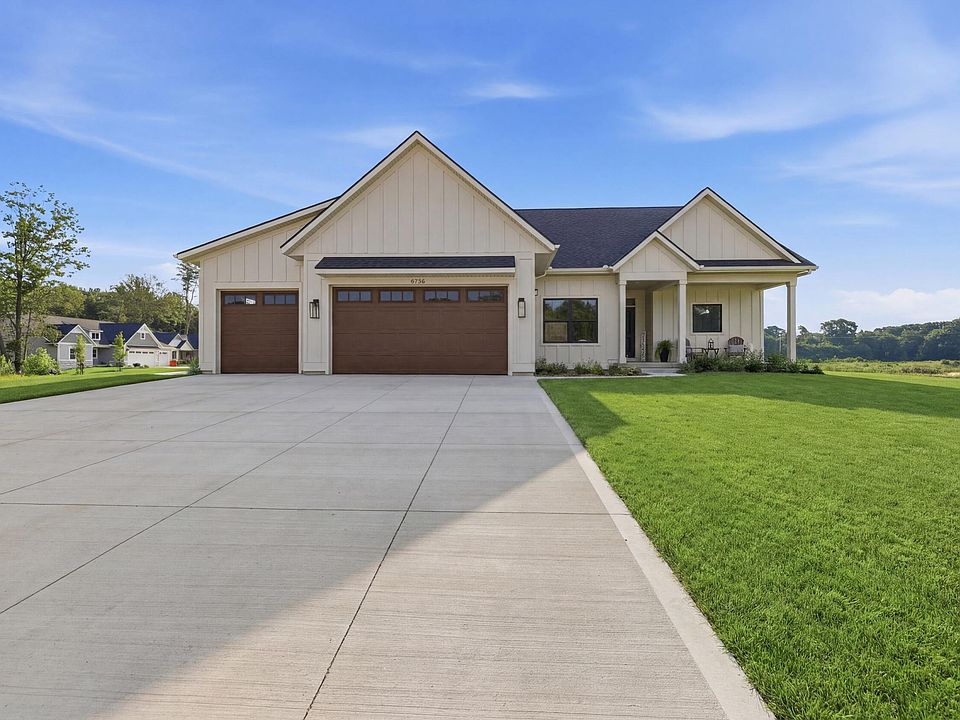 1st image of 4736 Lexem Dr