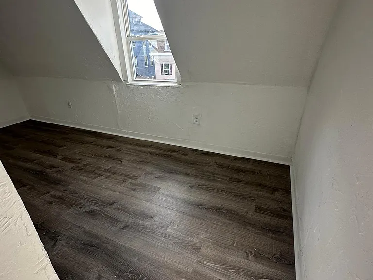 3 Mount Pleasant St — Photo 7