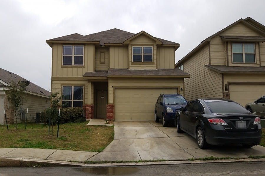 1st image of 7119 Azalea Sq
