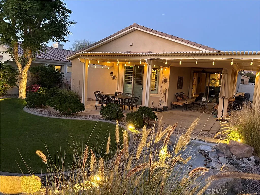 2 bed, 1571 sqft, $4,500 — Photo 3