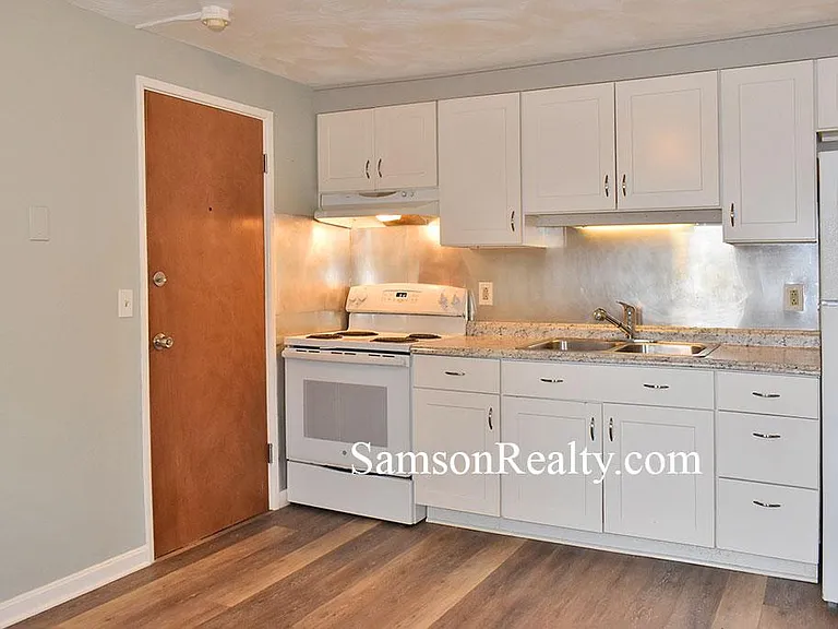 3 Lee St #5 — Photo 5