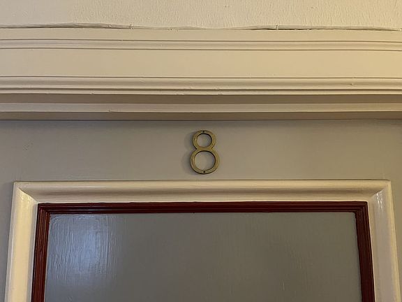 2nd image of 2500 Chestnut St #8