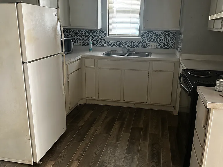 1100-1200 S Lynn Ln #21 — Photo 10