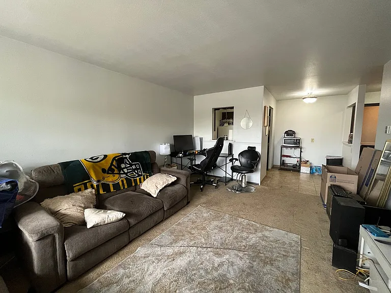 10628 W Dakota St — Photo 24