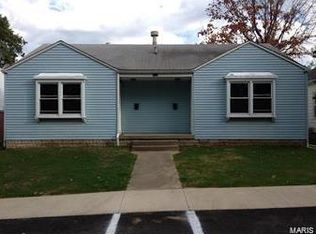 1110 McKinley Blvd, Alton, IL 62002