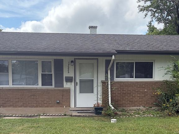 2nd image of 17226 Community St