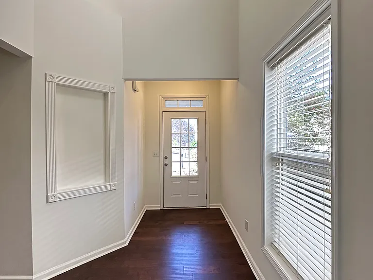 5745 Sterling Ct — Photo 4