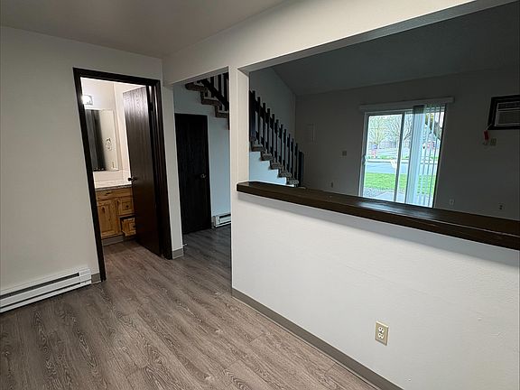 3rd image of 3110 S Clinton Rd APT 3