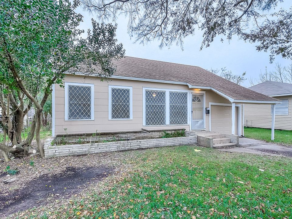 1st image of 619 18th Ave N