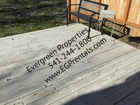 2nd image of 2776 Merlin Rd