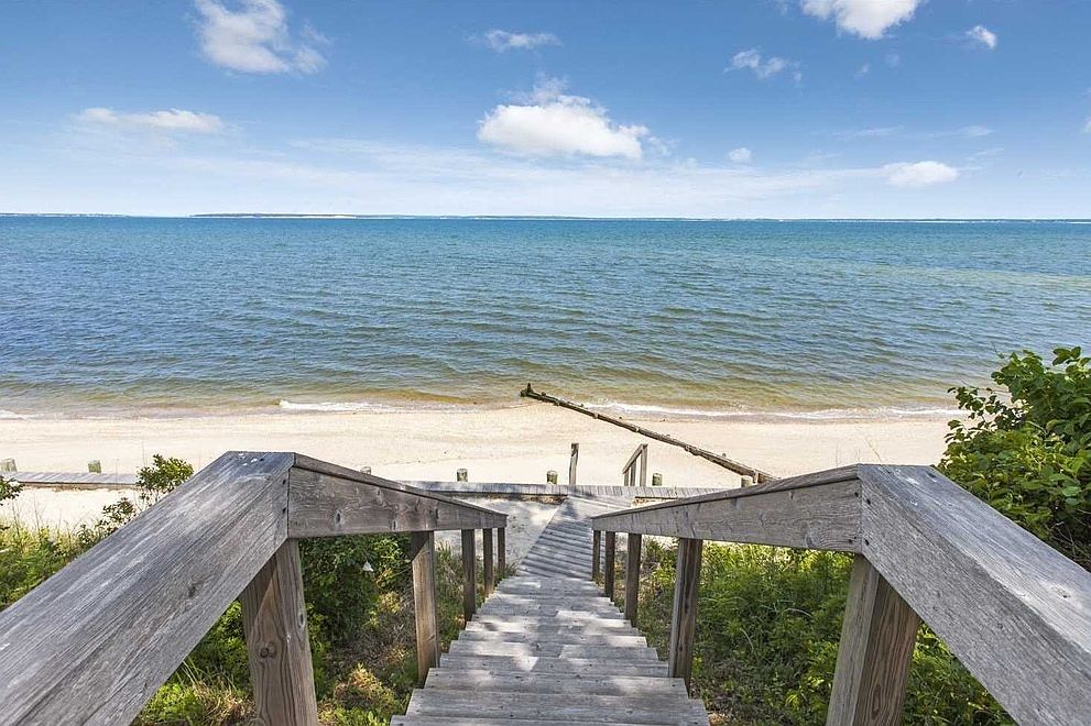 4452 Great Peconic Bay Blvd, Laurel, NY 11948 Zillow