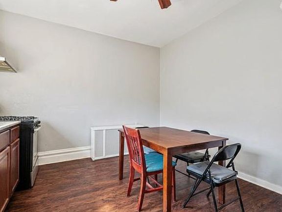 kitchen/dining area