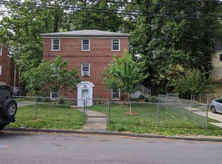 402 Clayborn Ave APT 1, Takoma Park, MD 20912