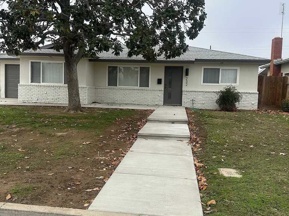 232 Cole Ave