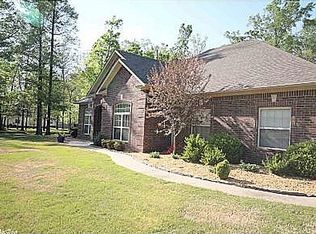 518 Enchanted Valley Ln, North Little Rock, AR 72118