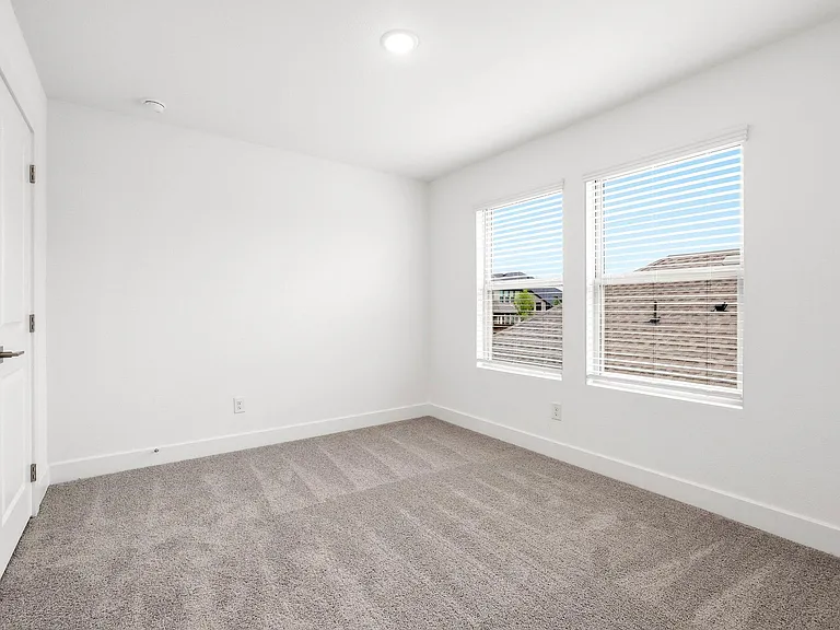 619 Sagebrush Trl — Photo 29