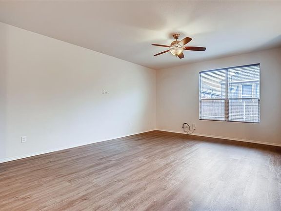 5th image of 505 Goldstone Ln