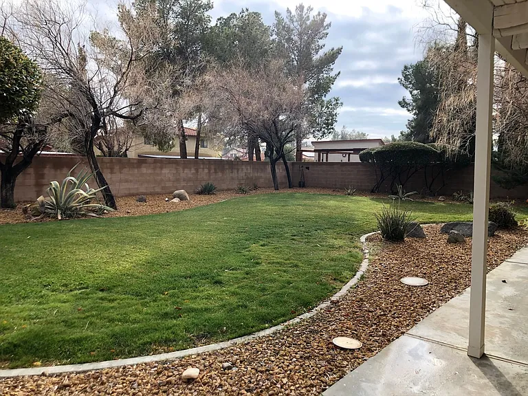 1100 Carolyn St — Photo 17