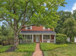 9328 Cromwell Dr, Pittsburgh, PA
