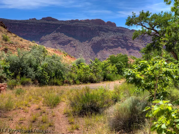 1435 E Powerhouse Ln, Moab, UT 84532