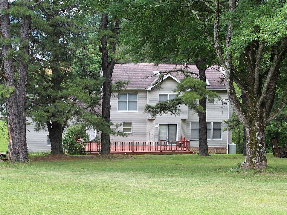 1st image of 609 Holly Dr