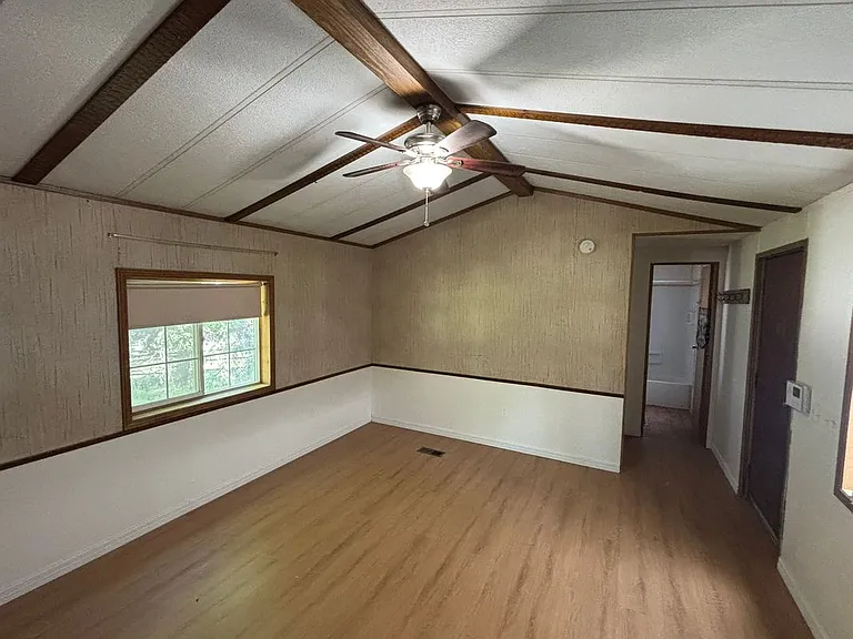 1162 N 1340 E — Photo 2