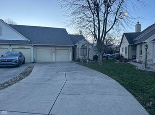 276 Carriage Ct, Franklin, IN 46131
