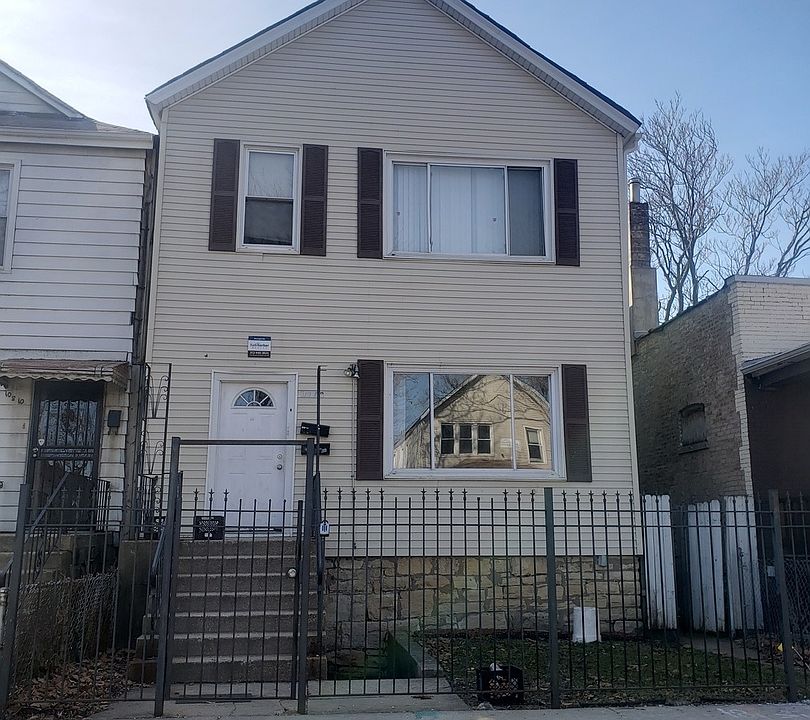 1st image of 10808 S Hoxie Ave #1