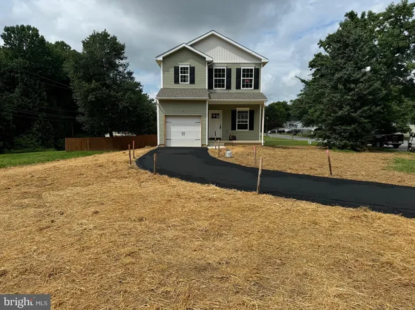 42 Thomas Jefferson Blvd, Newark, DE 19702