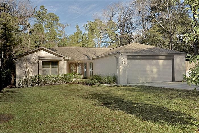 1st image of 81 Yewleaf Dr