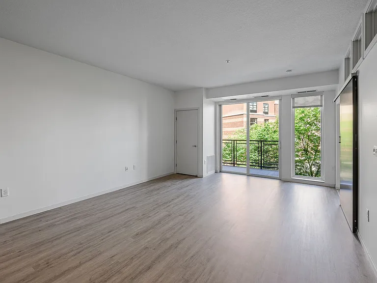 The Flats at West End — Photo 95