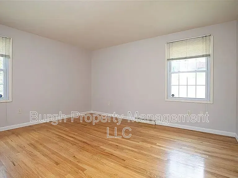 1248 Satellite Cir — Photo 9