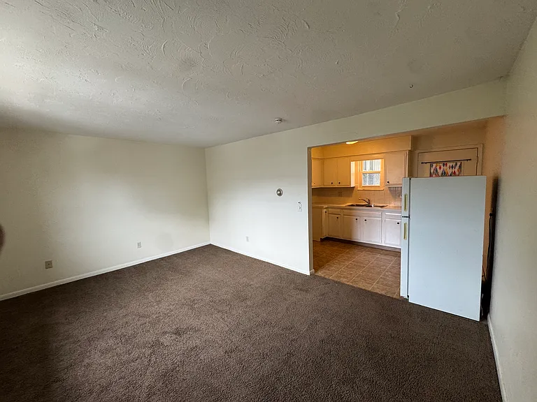 107 E Erie Ave #7 — Photo 12