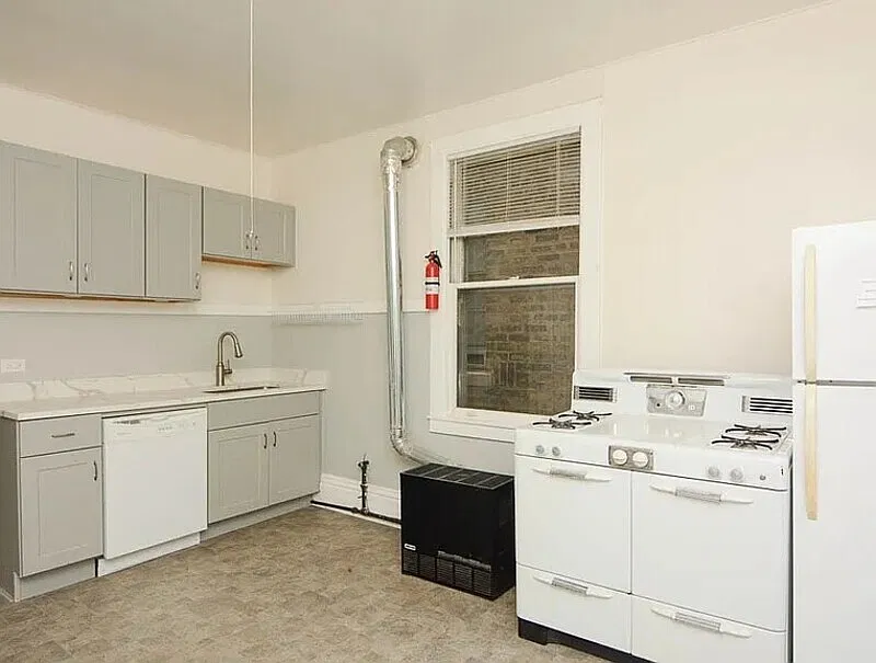 1 bed, 1.0 bath, 800 sqft, $1,631 — Photo 2