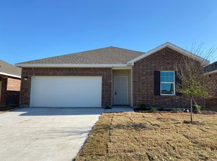 1641 Shadow Hawk Dr, Haslet, TX 76052