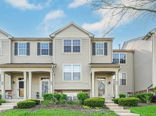 1084 Ellsworth Dr, Grayslake, IL 60030