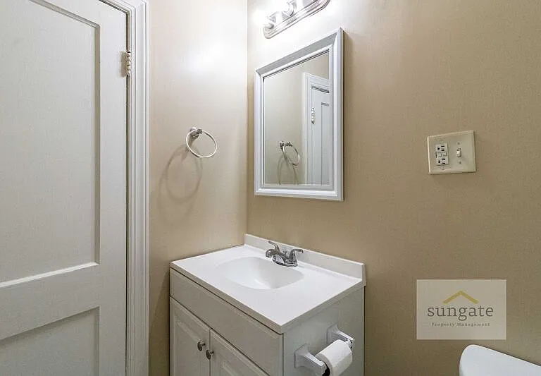 6017 Winthrope Ave — Photo 13