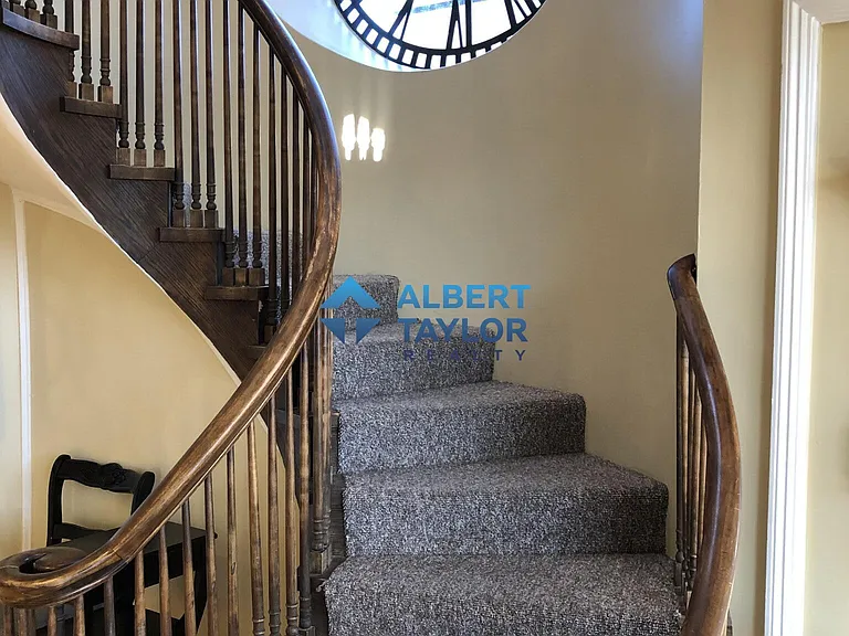 113 Beacon St #Penthouse 7 — Photo 2