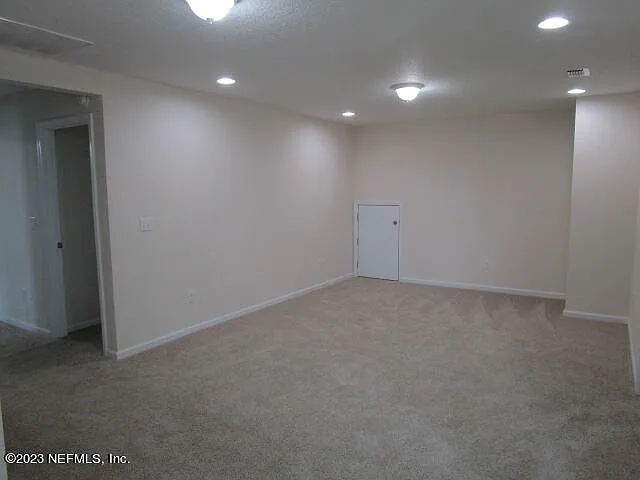 742 Northside Dr S — Photo 24