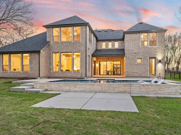 2131 Ravenwood Dr, Keller, TX 76262